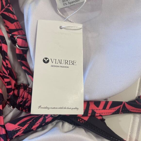 Viaurbe Women’s One Piece Swimsuit Small Black Pink Tropical Print Cutout Ruched - Picture 6 of 9